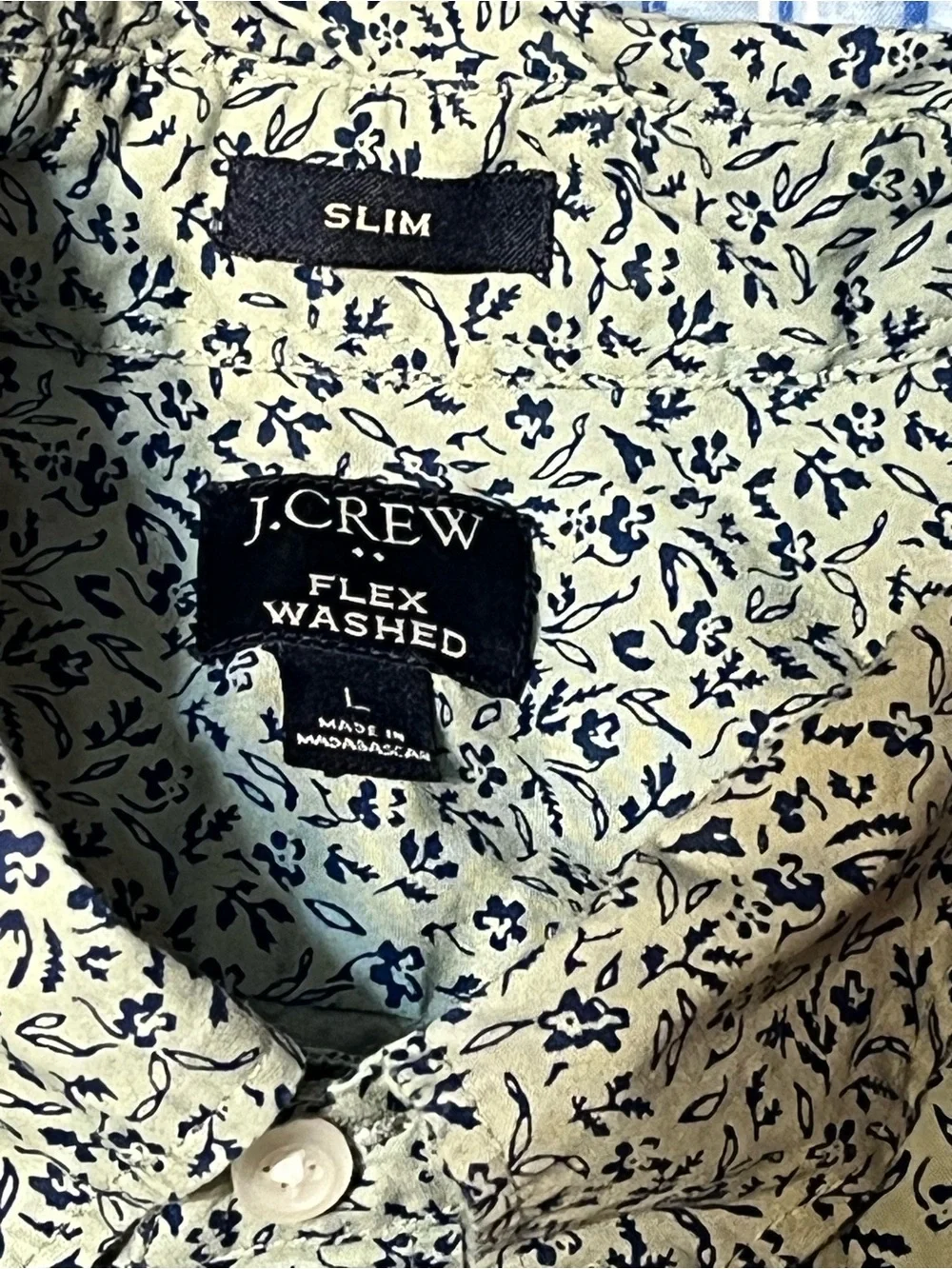 J. Crew Slim Button-Down Shirt in Light Green with Navy Floral Mens Large